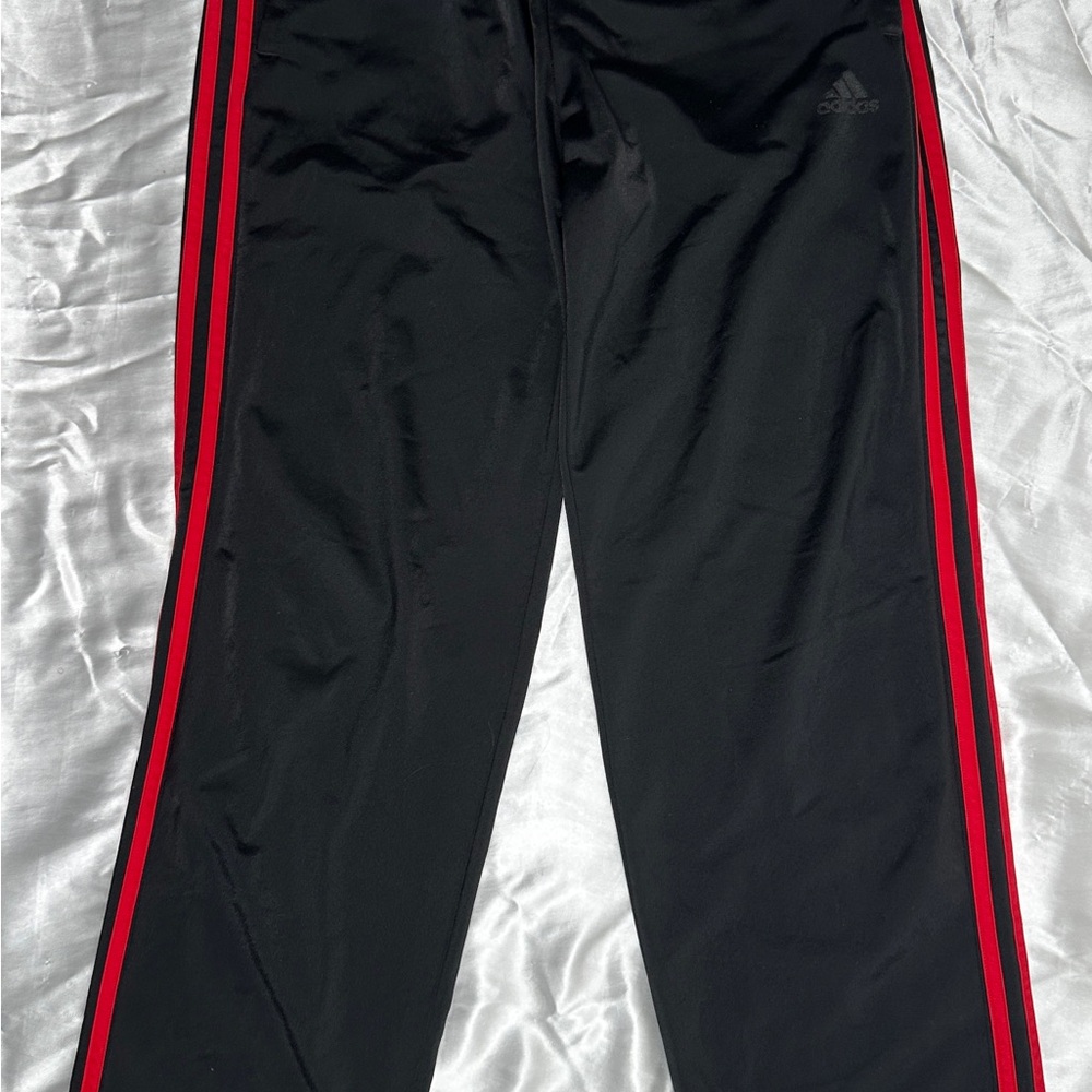 Adidas Men or Women Black Sweatpants with Red Accents and pockets. Unisex.